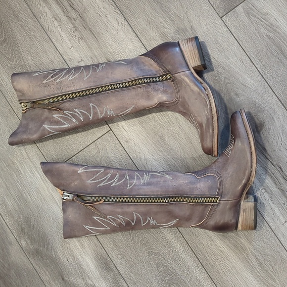 Freebird by Steven Whisper boots, Size 9 - Picture 12 of 13